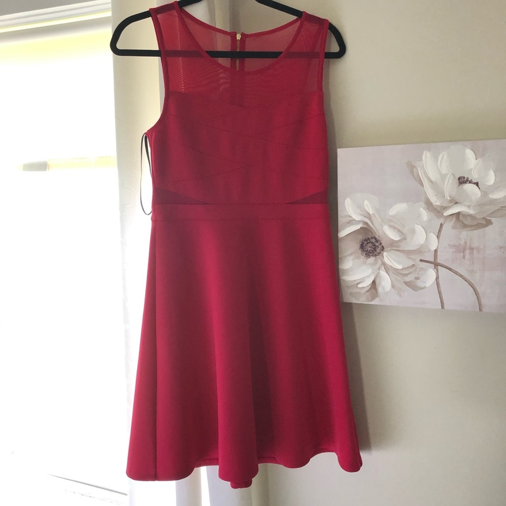 Guess NWT Size 8 dress
